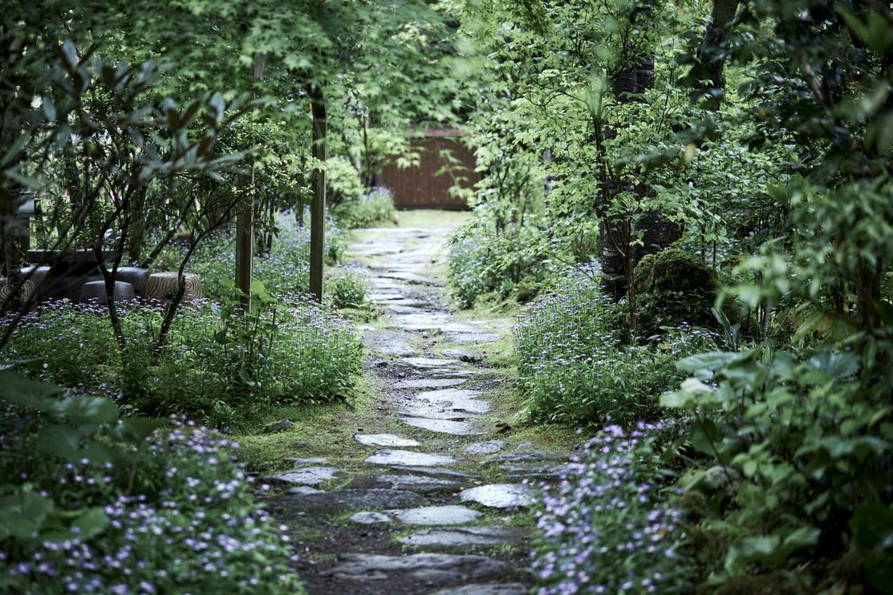 Kurokawa Onsen Oku No Yu Hotel Минамиогуни Екстериор снимка